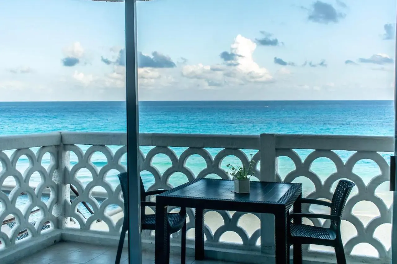 Cancun Beach&Sunrise Aparthotel