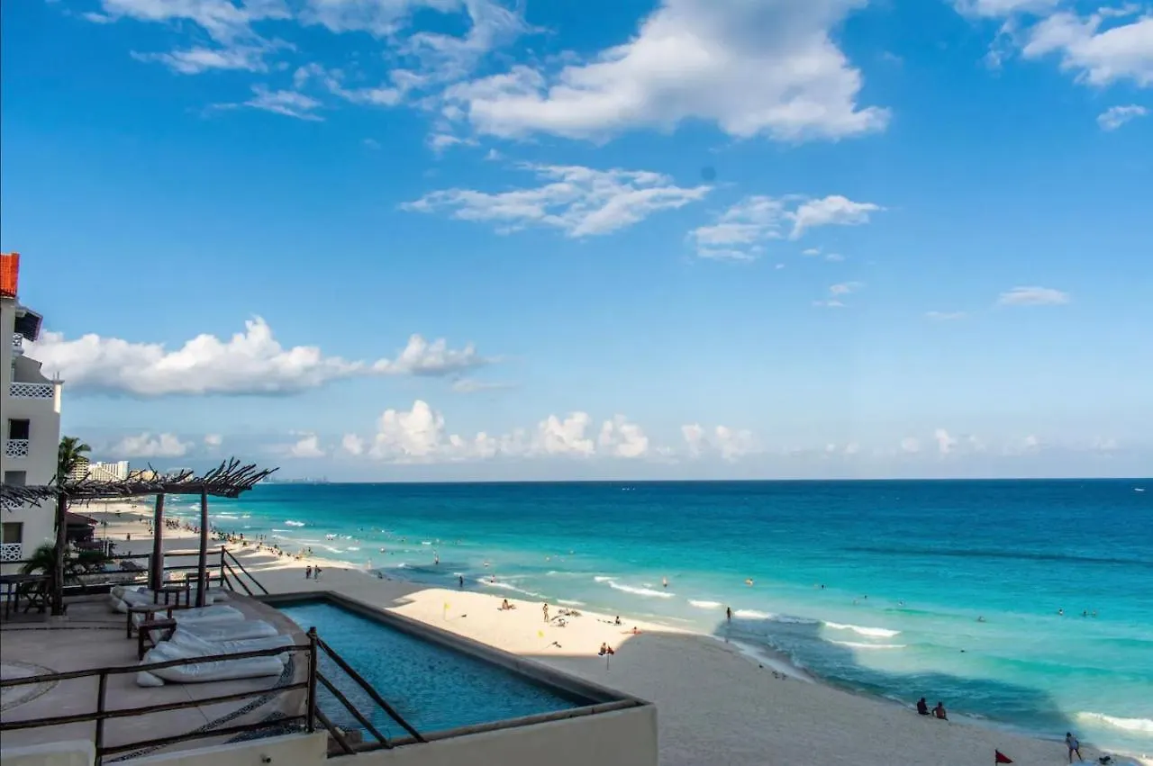 Cancun Beach&Sunrise Aparthotel