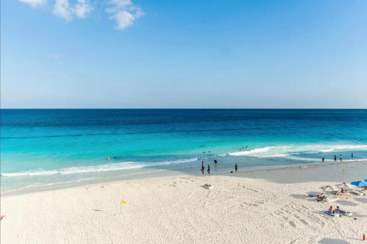 Cancun Beach&Sunrise Aparthotel
