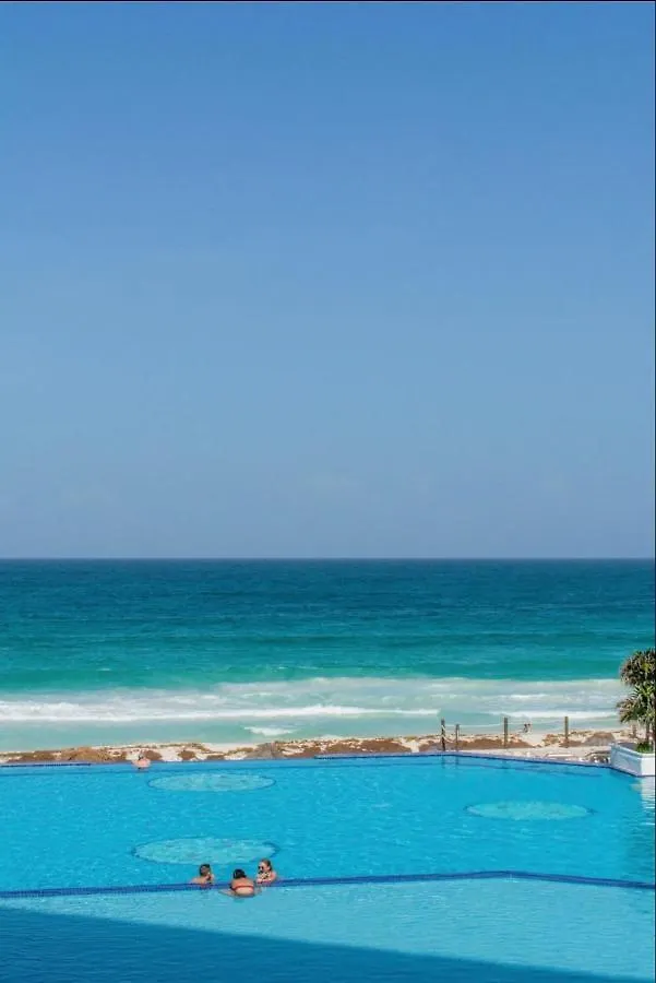 Cancun Beach&Sunrise